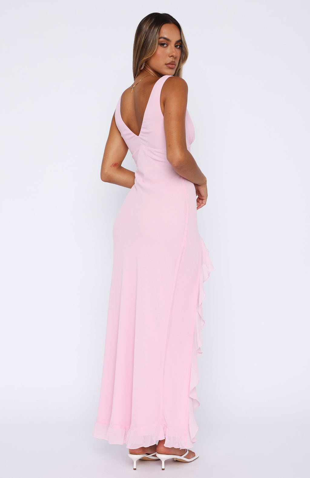 Vibrant V-Neck Ruffle Maxi Dress with Bold Thigh-High Slit for Special Occasions