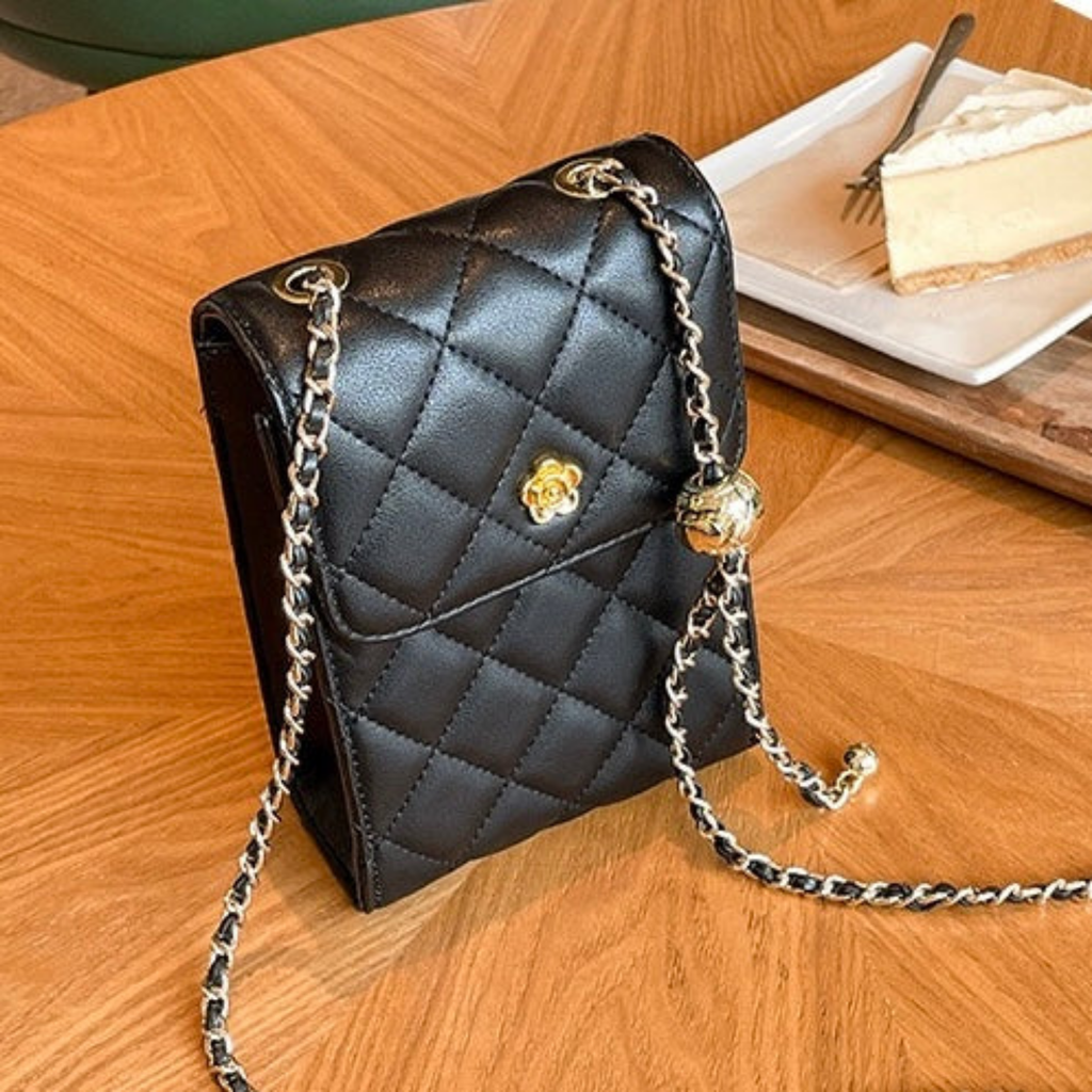 Genuine Leather Mini Crossbody Phone Bag with Chain Strap for Everyday Use