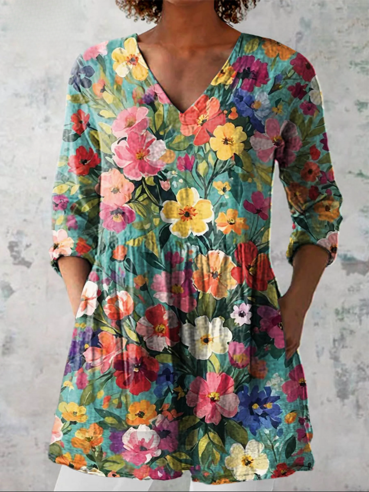 Everyday Elegance – Fluid V-Neck Long Blouse