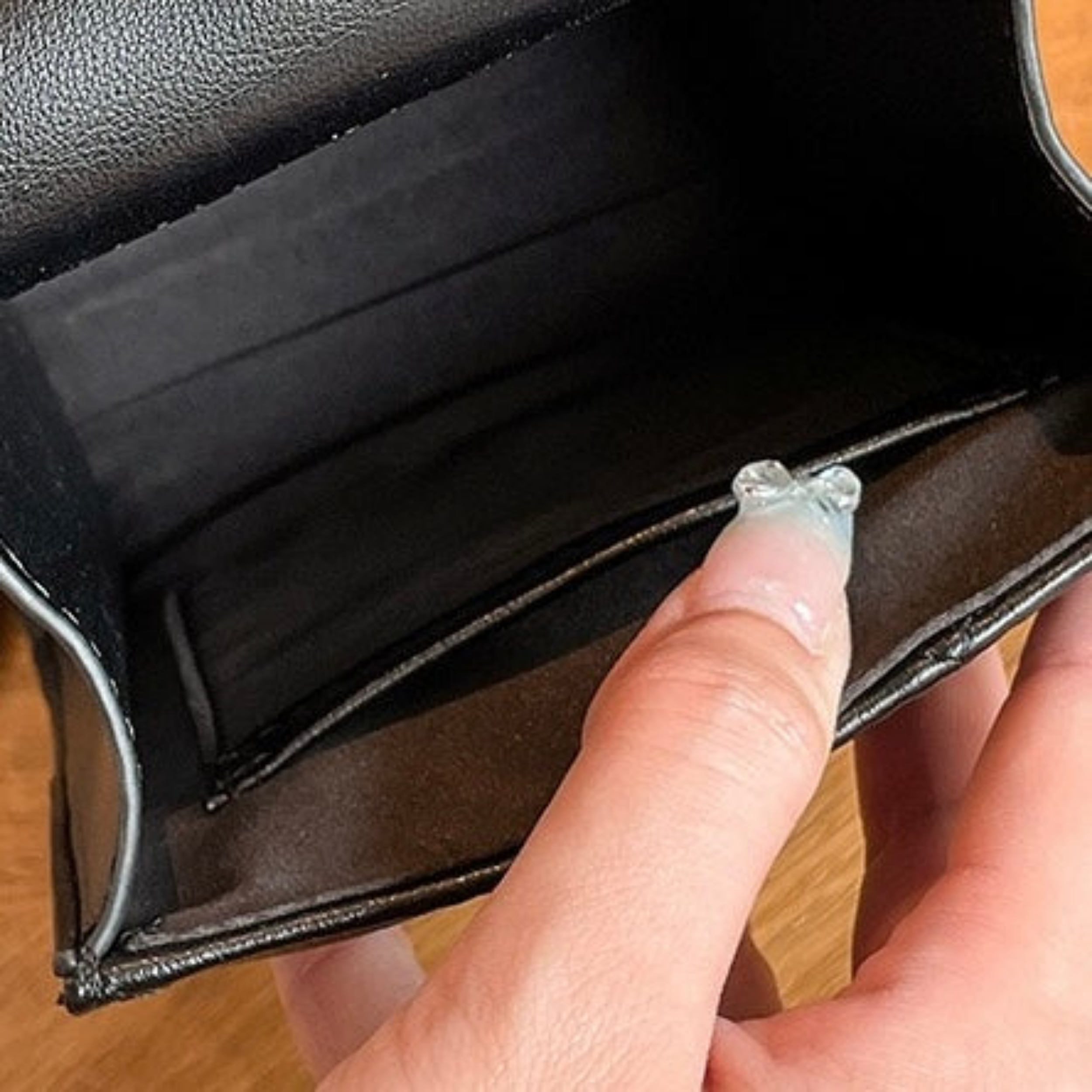 Genuine Leather Mini Crossbody Phone Bag with Chain Strap for Everyday Use