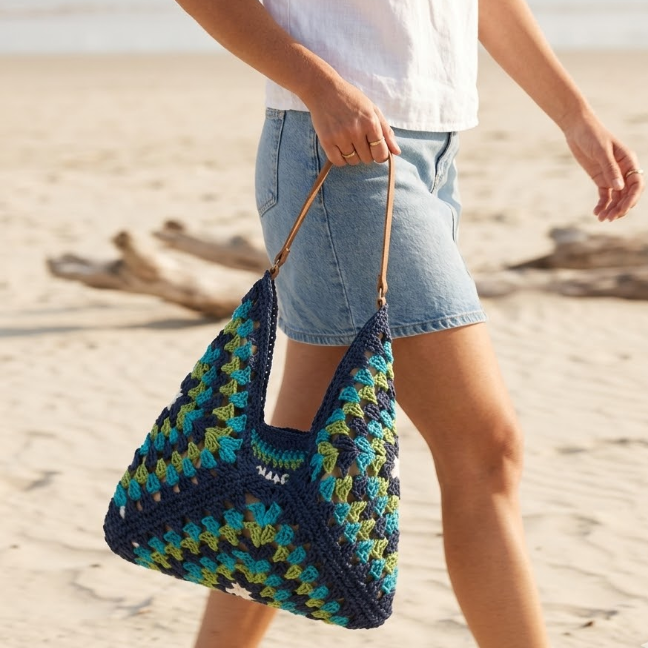 Bohemian Braided Straw Tote Bag – Eco-Friendly Summer Accessory
