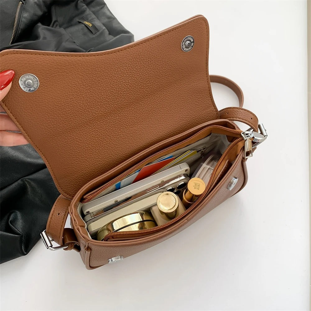 Baguette Shoulder Bag with Curved Design - Stylish Everyday Handbag