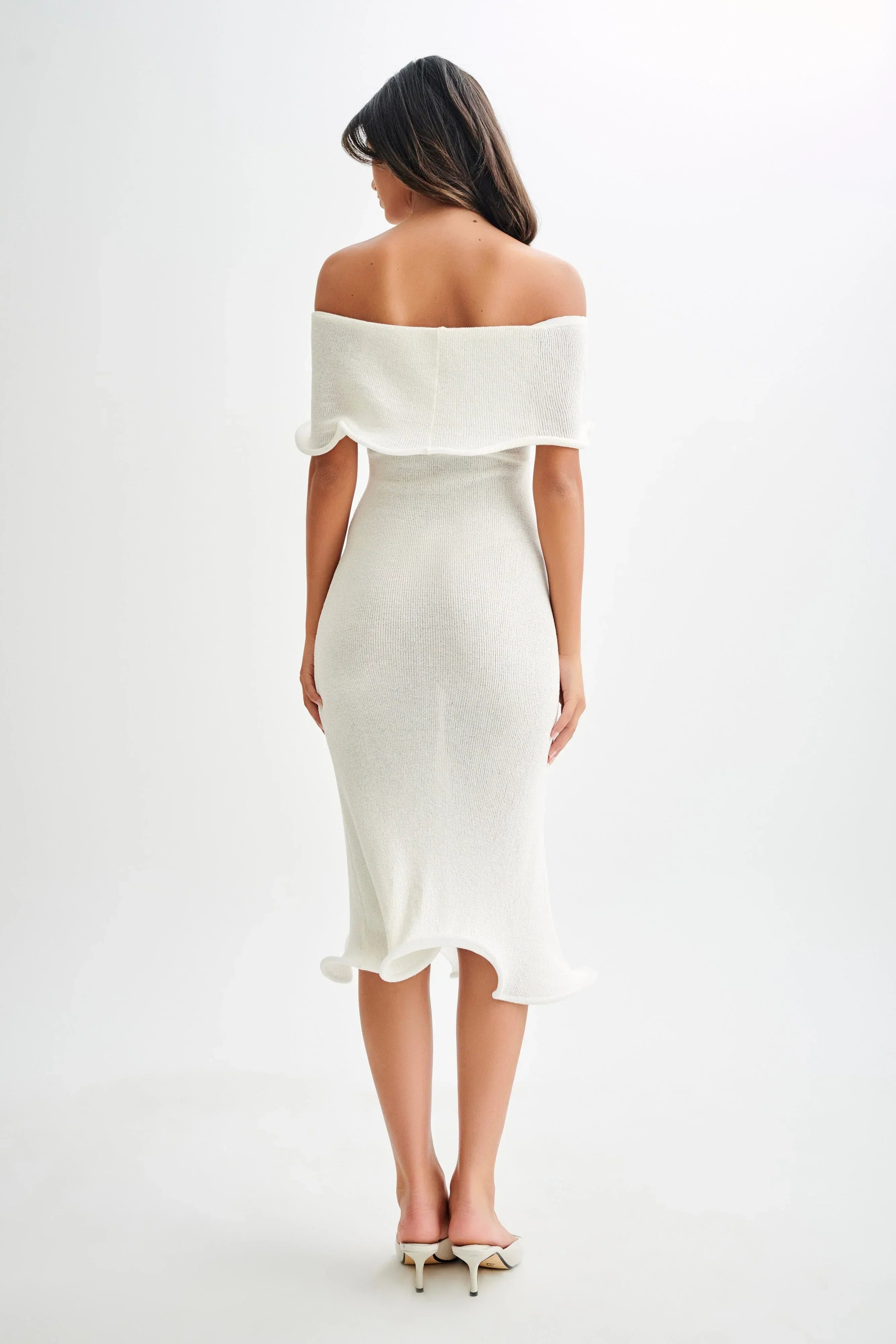 Off-The-Shoulder Textured Knit Midi Dress with Ruffle Trim for Casual Wear