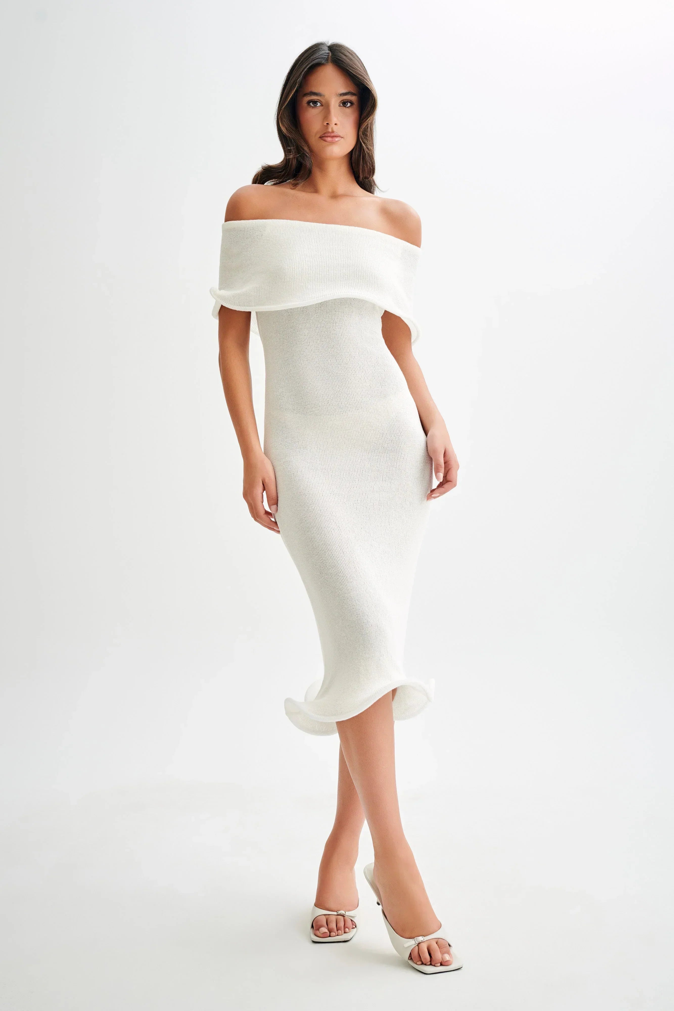 Off-The-Shoulder Textured Knit Midi Dress with Ruffle Trim for Casual Wear