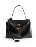 Chic Crossbody Bag with Adjustable Strap - Stylish Everyday Handbag