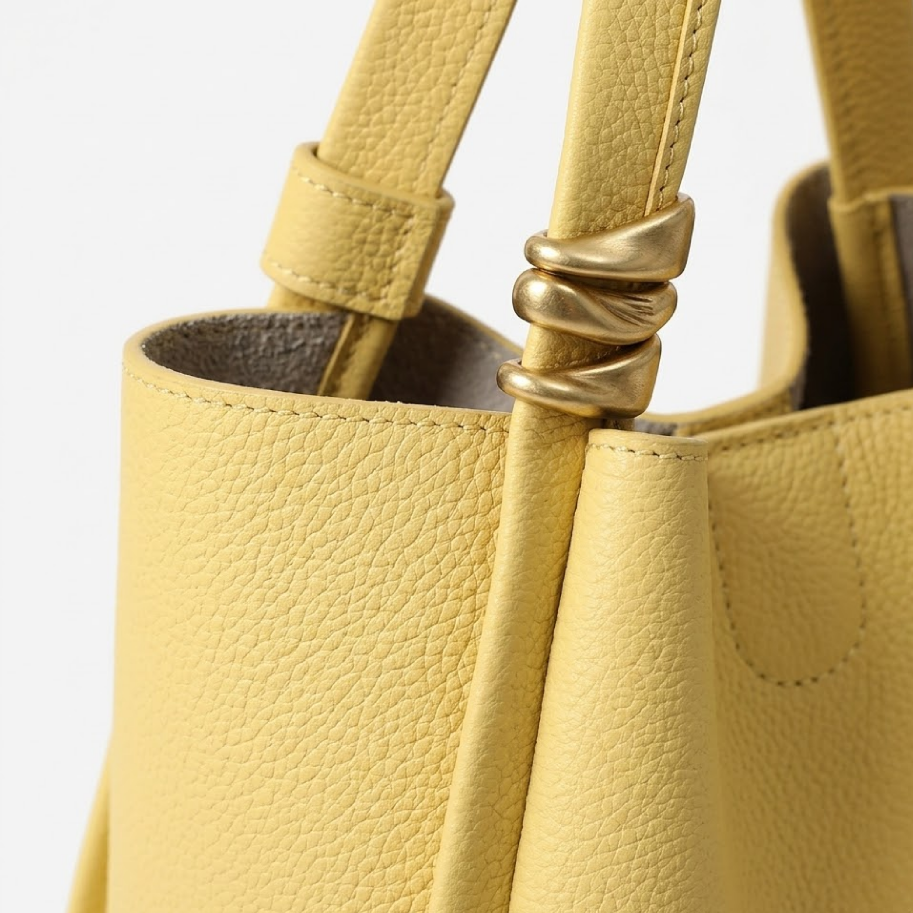 Genuine Leather Crossbody Bucket Bag for Everyday Use - Stylish and Versatile