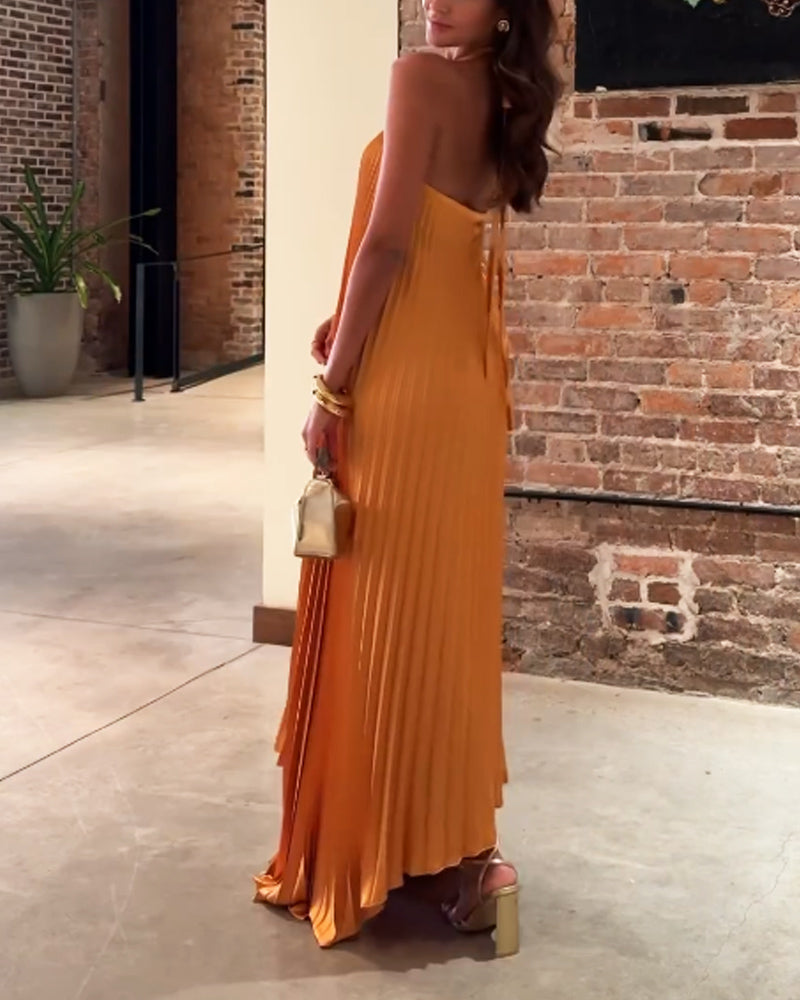 Sleek Silhouette Maxi Dress | Evening Wear | Timeless Design in Elegant Fabric
