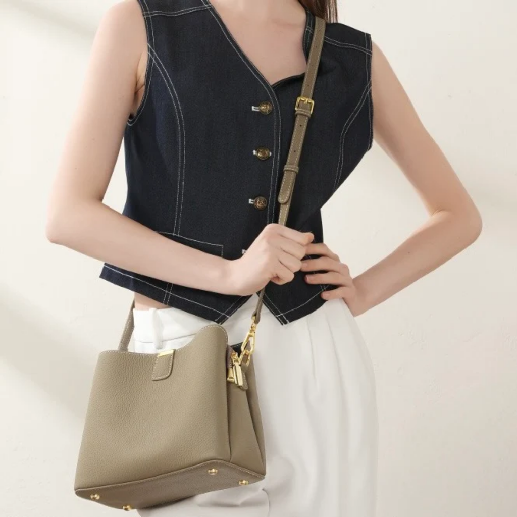Genuine Leather Bucket Handbag - Stylish Tote for Everyday Use