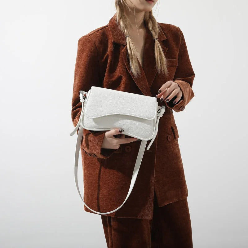 Baguette Shoulder Bag with Curved Design - Stylish Everyday Handbag