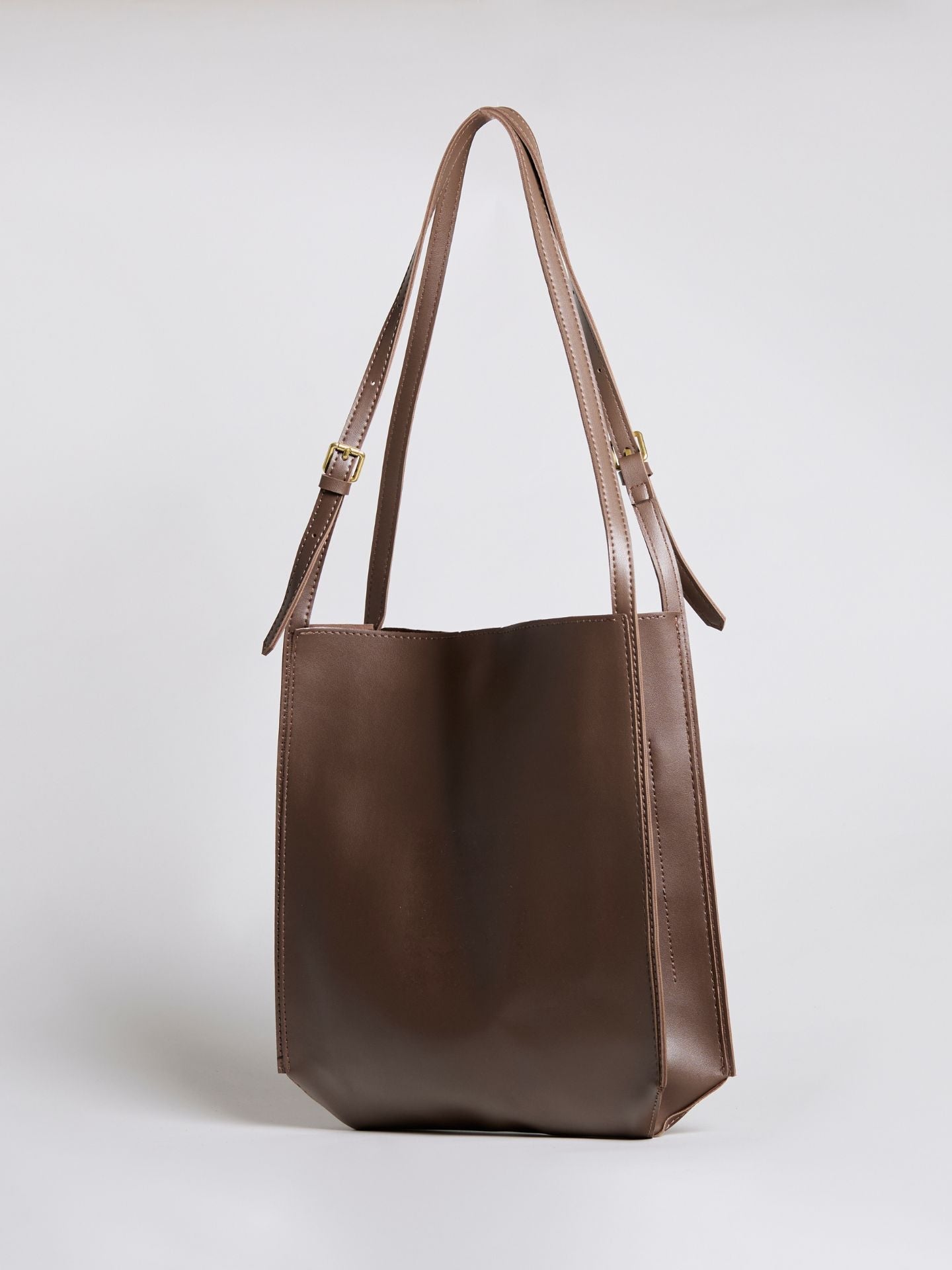 Vegan Leather Shoulder Bag - Daily Chic Design for Casual Use
