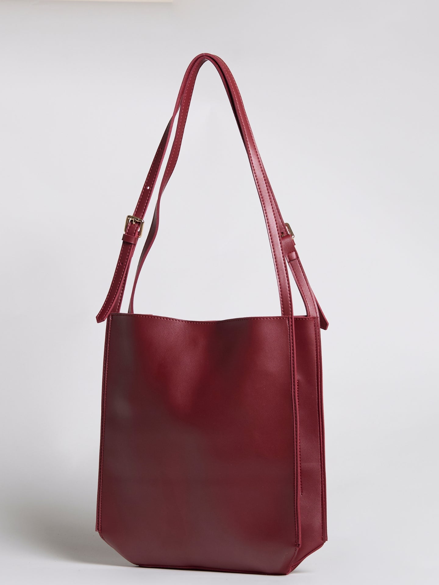 Vegan Leather Shoulder Bag - Daily Chic Design for Casual Use