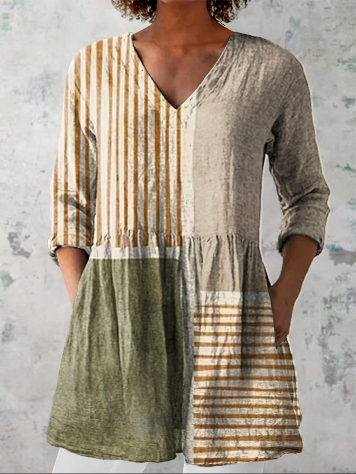 Effortless Everyday – Fluid V-Neck Long Blouse