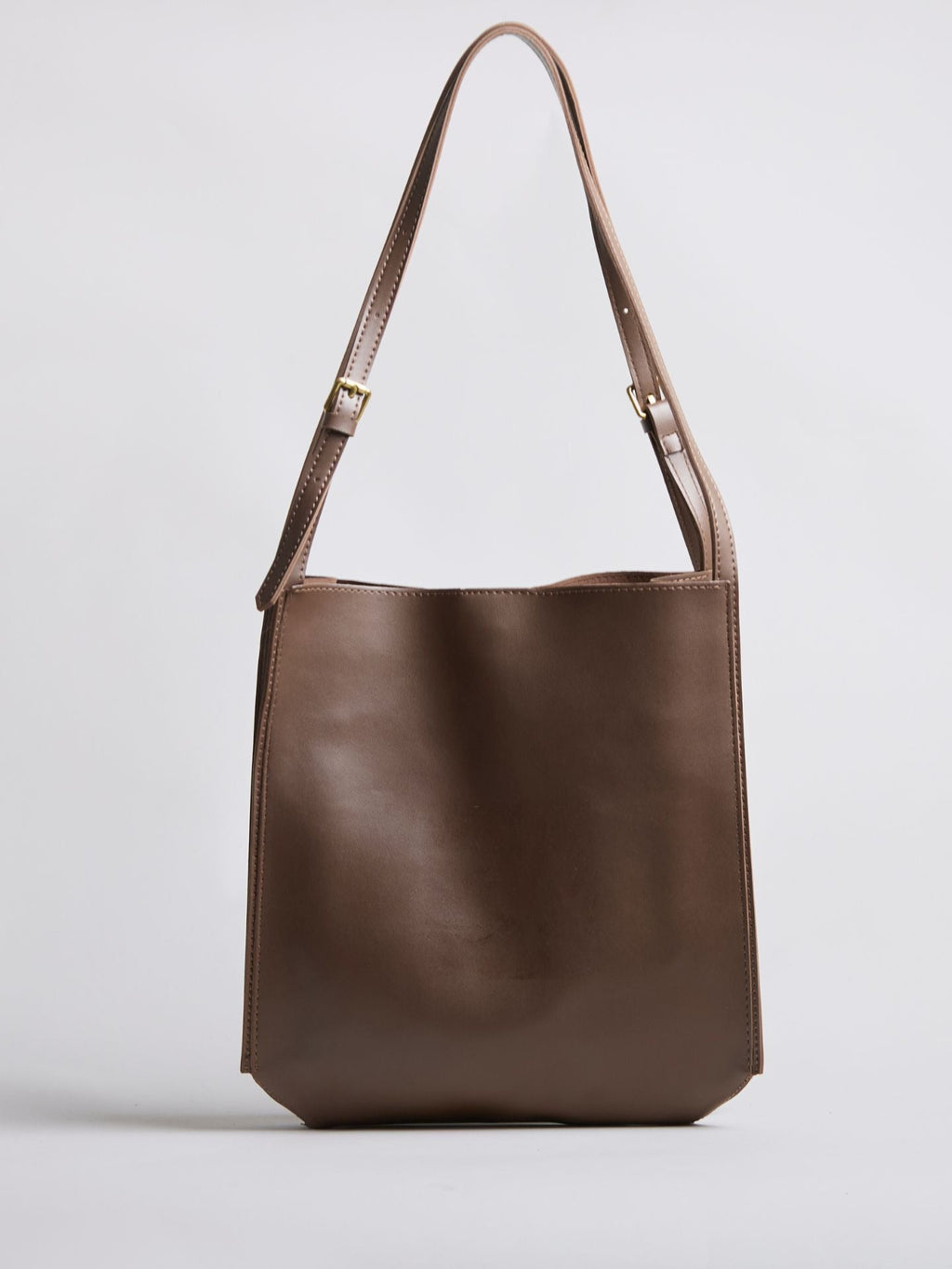 Vegan Leather Shoulder Bag - Daily Chic Design for Casual Use