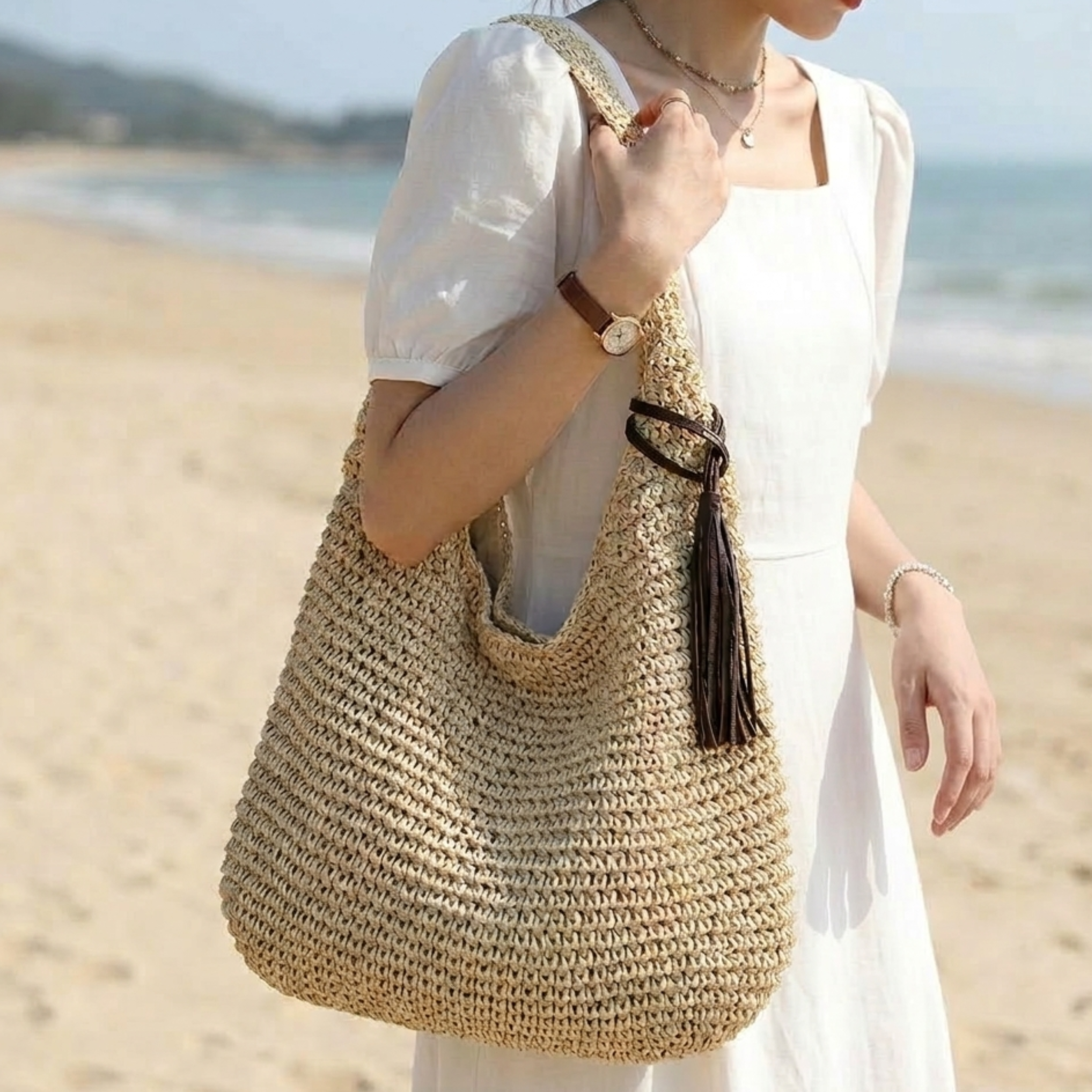 Handwoven Straw Shoulder Bag – Eco-Friendly, Spacious Design for Everyday Use