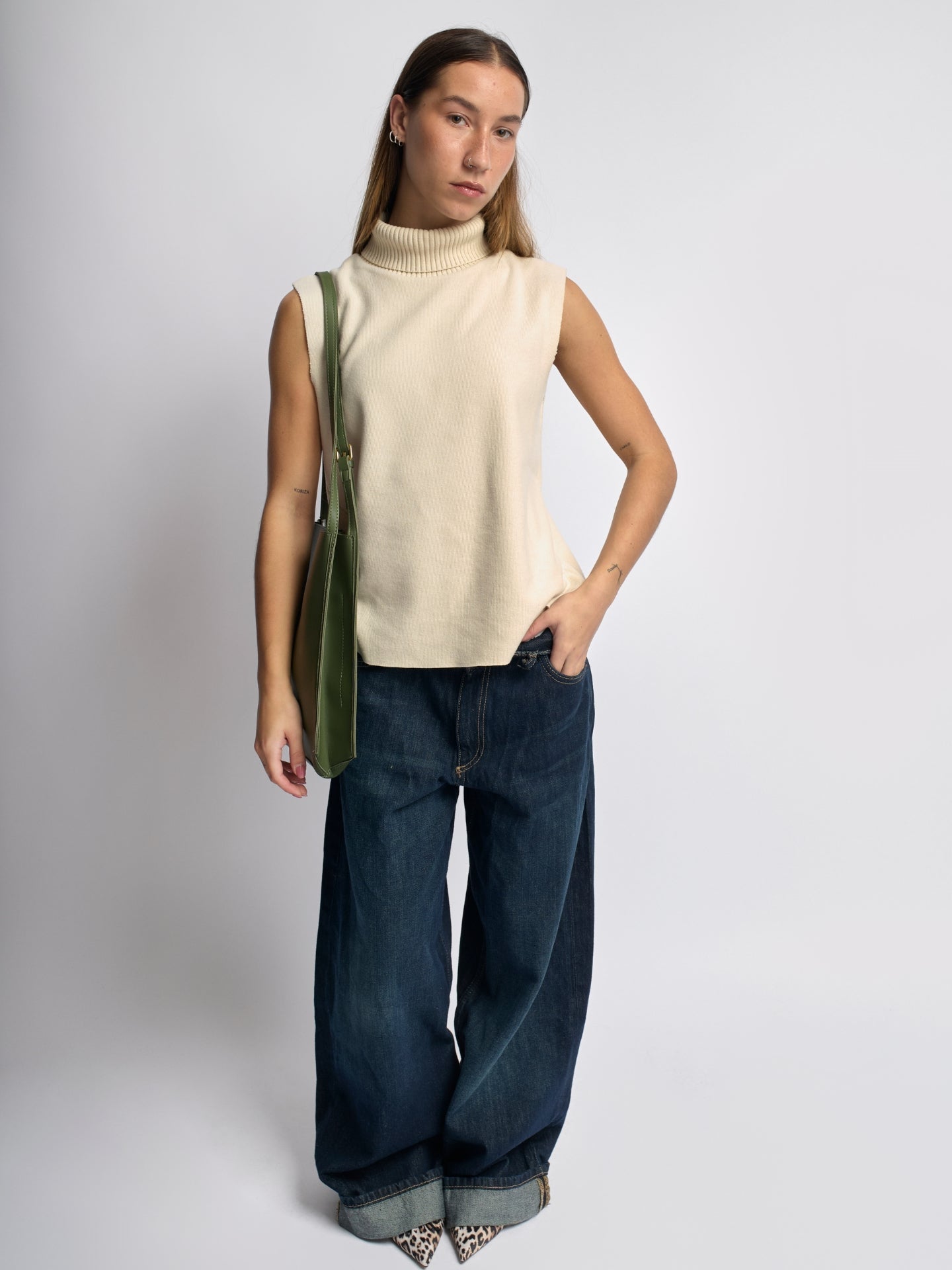 Vegan Leather Shoulder Bag - Daily Chic Design for Casual Use