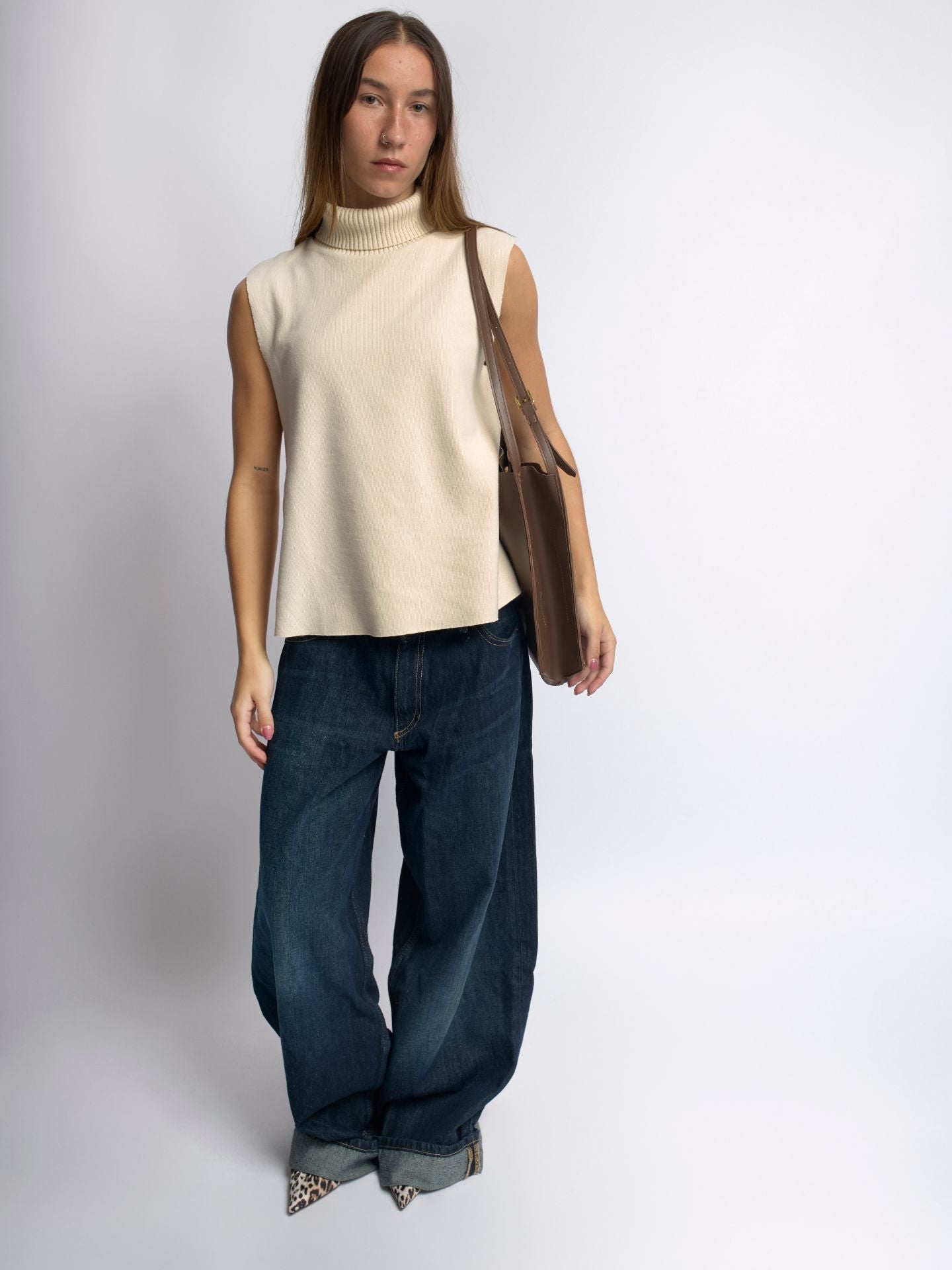 Vegan Leather Shoulder Bag - Daily Chic Design for Casual Use