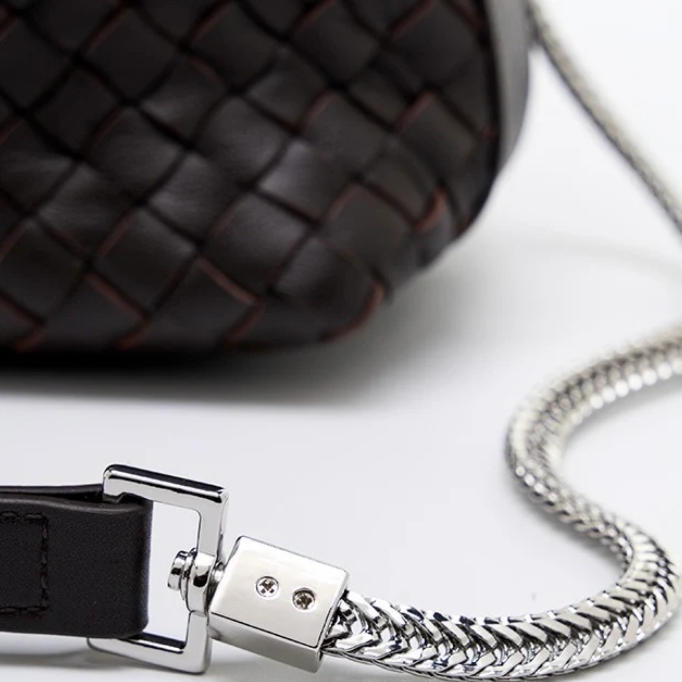 Genuine Sheepskin Leather Woven Clutch Bag with Chain Strap for Women