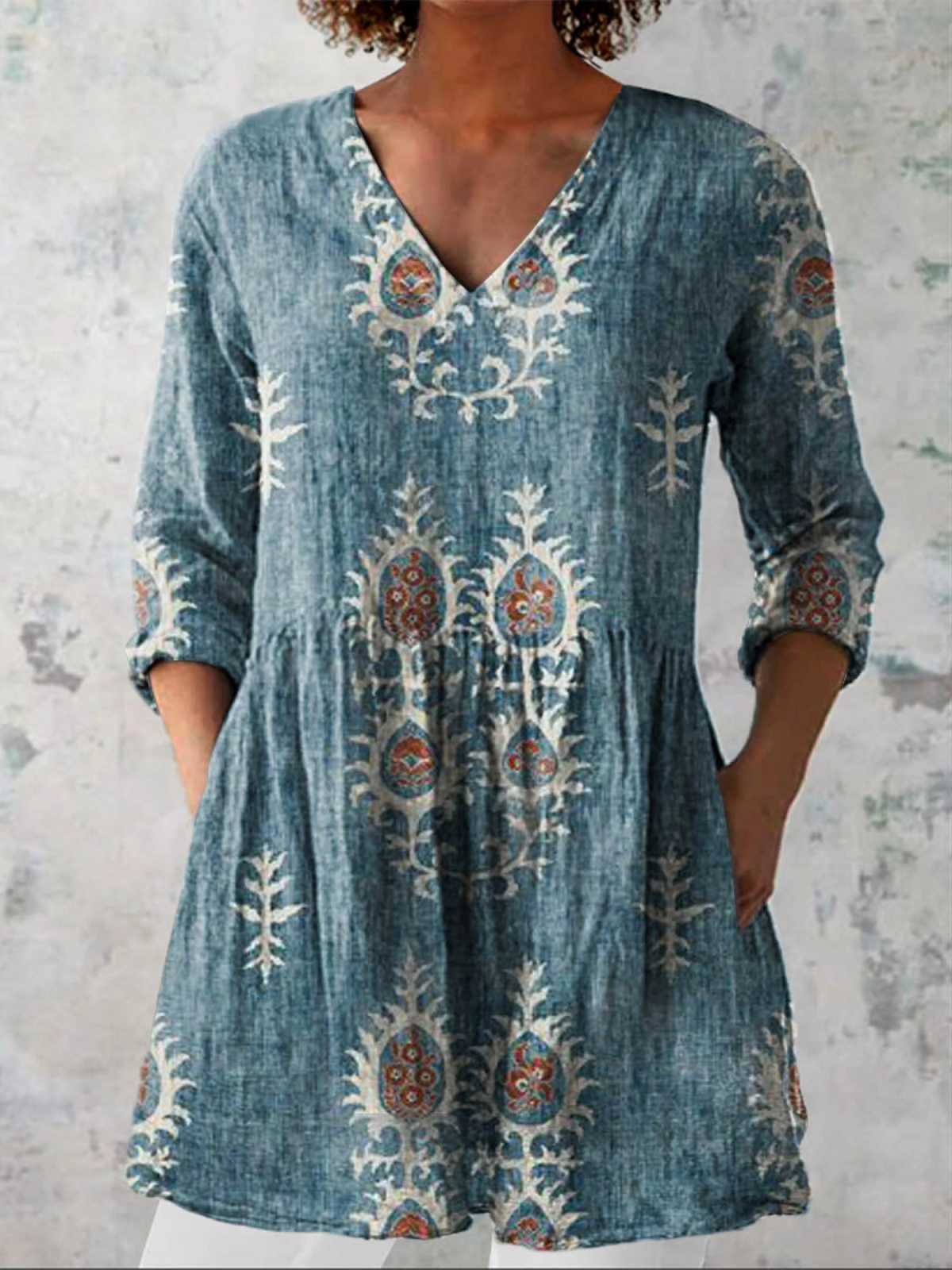 Everyday Elegance – Fluid V-Neck Long Blouse
