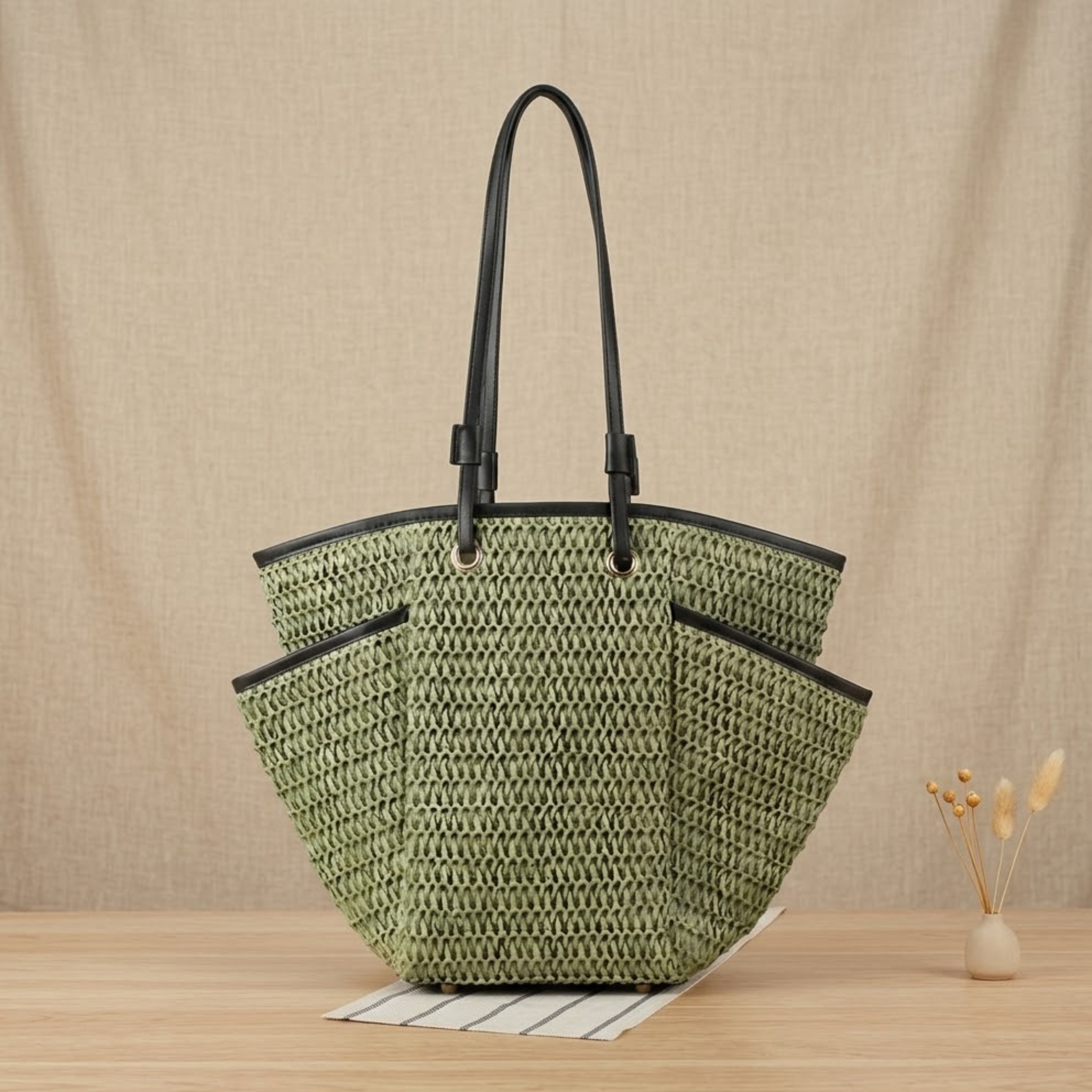 Sustainable Straw Beach Shoulder Bag - Eco-Friendly Design for Summer Outings