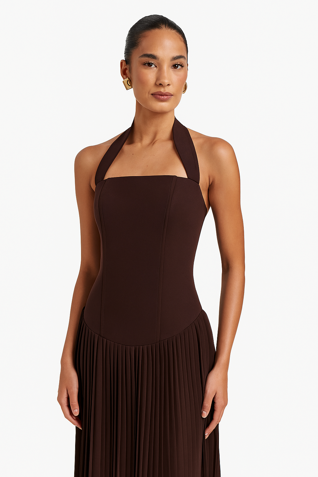 Elegant Halterneck Pleated Maxi Dress with Structured Bodice for Formal Events