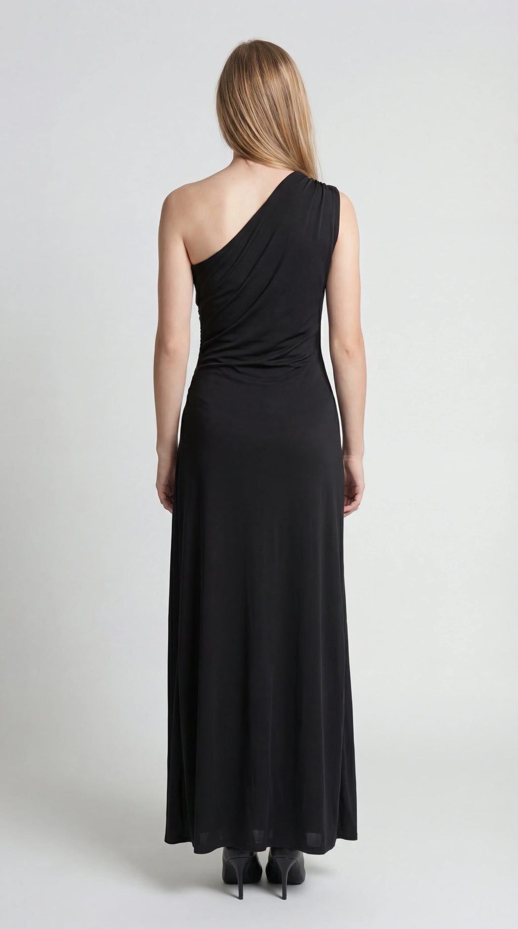 Asymmetric One-Shoulder Maxi Dress with Draped Detail for Evening Wear