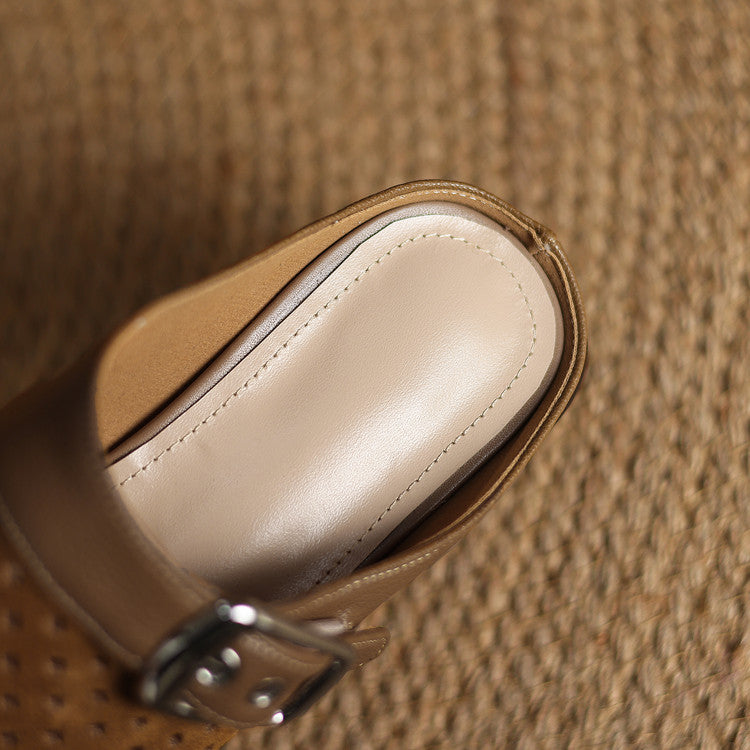 Comfortable Wooden Clogs for Everyday Wear - Stylish Slip-On Design