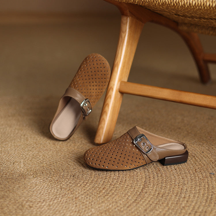 Comfortable Wooden Clogs for Everyday Wear - Stylish Slip-On Design