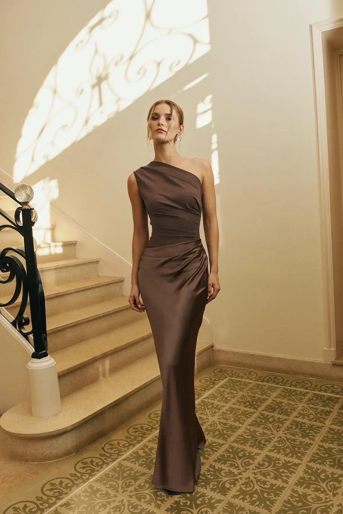 Asymmetrical Satin Maxi Dress in Matte & Shiny Finish for Elegant Occasions