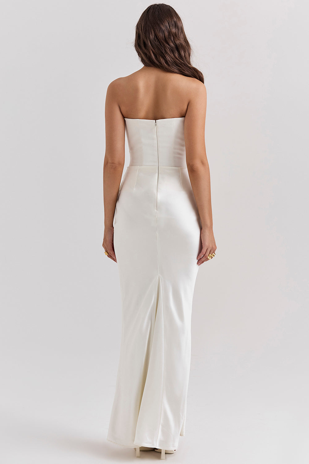 Strapless Satin Maxi Dress with Structured Bodice for Formal Events