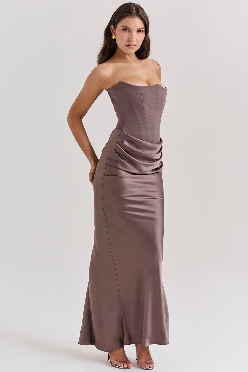 Strapless Satin Maxi Dress with Structured Bodice for Formal Events