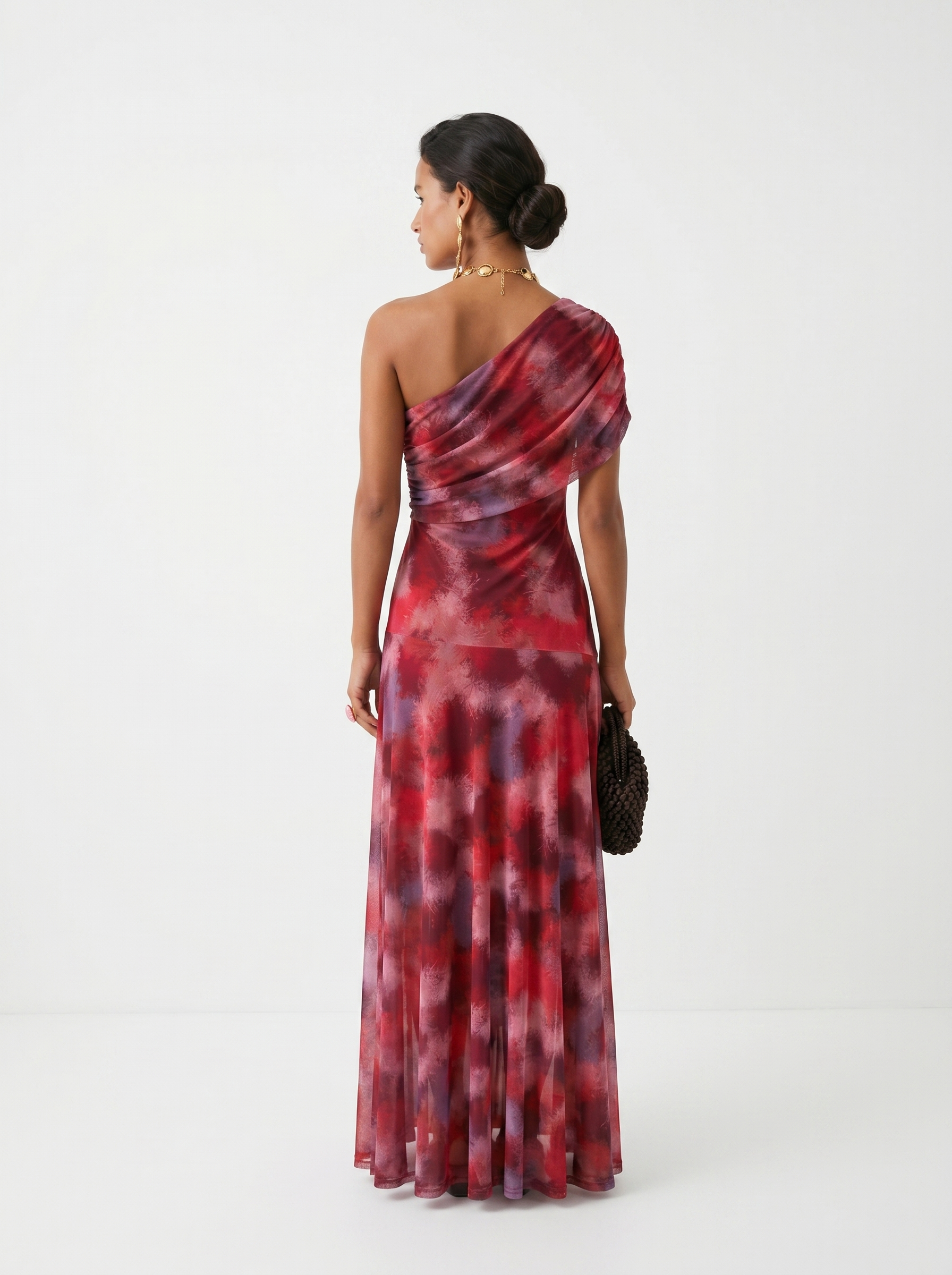 Maya | Elegant and simple maxi dress
