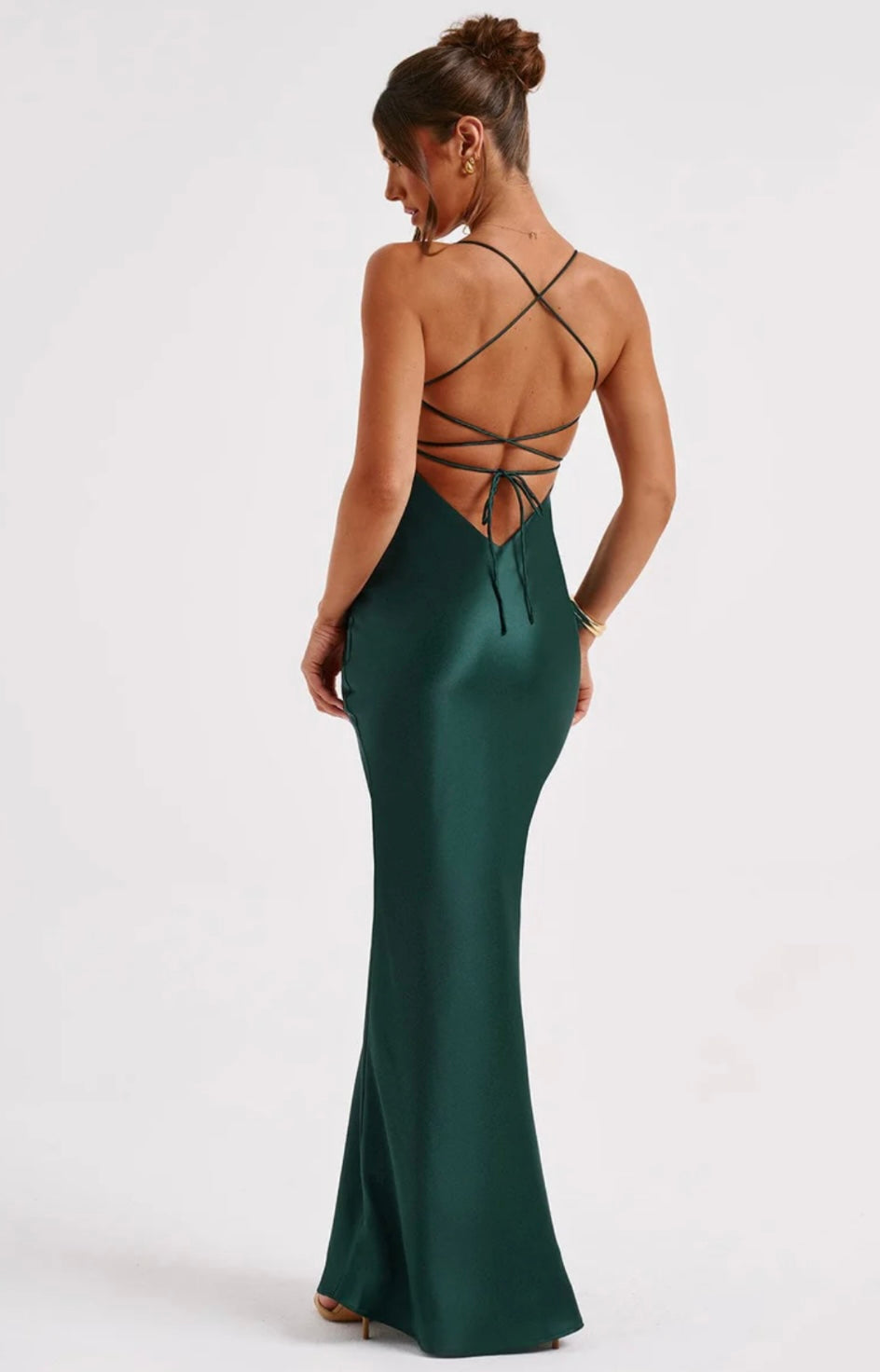 Fluid Body-Skimming Sweetheart Maxi Gown for Formal Events