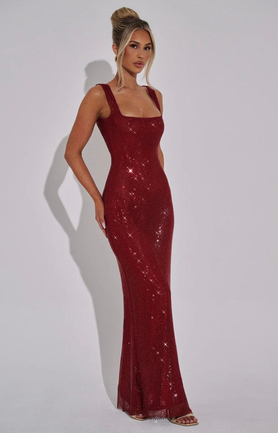 Sculpted Square Neck Crystal Mesh Maxi Dress for Evening Events