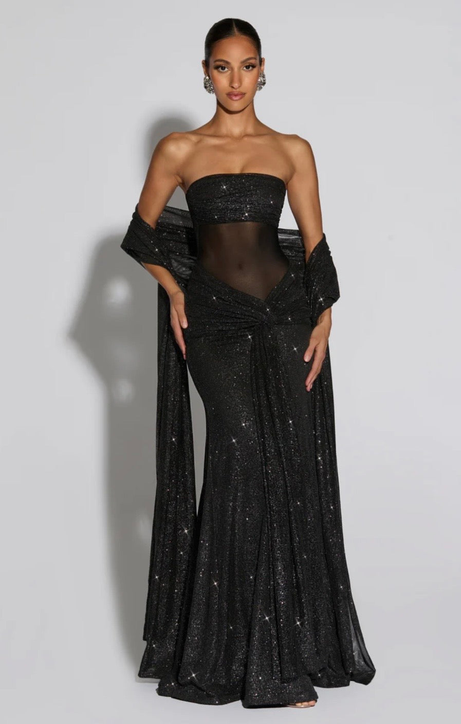 Sculpted Silhouette Glittering Mesh Maxi Dress for Evening Events