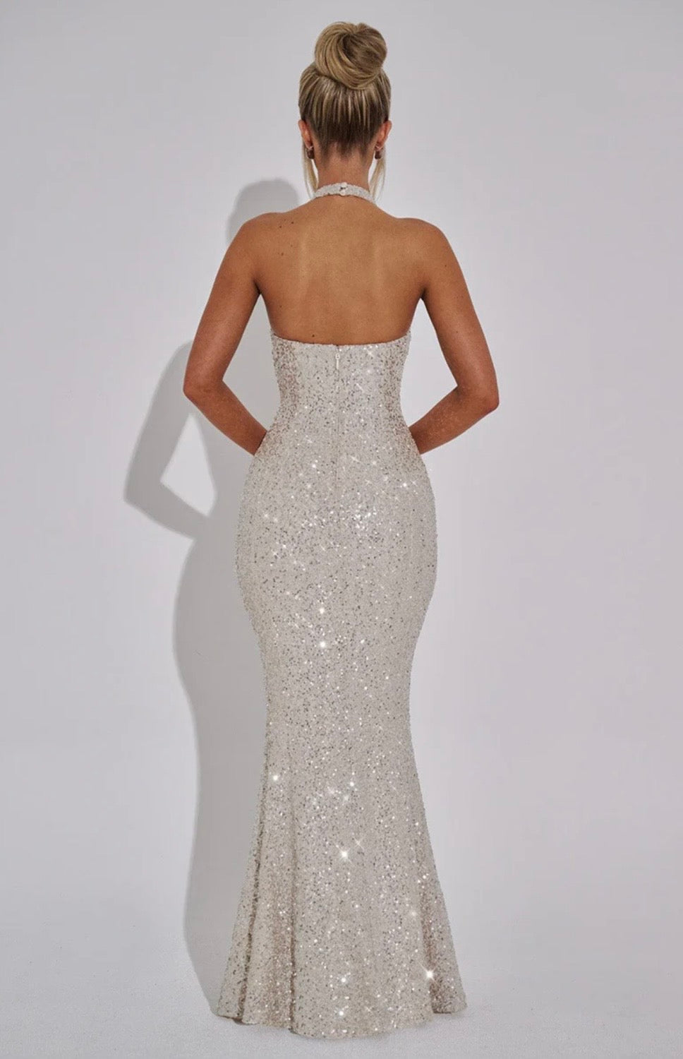 Contoured Fishtail Halter Maxi Dress with Embellishments for Formal Events