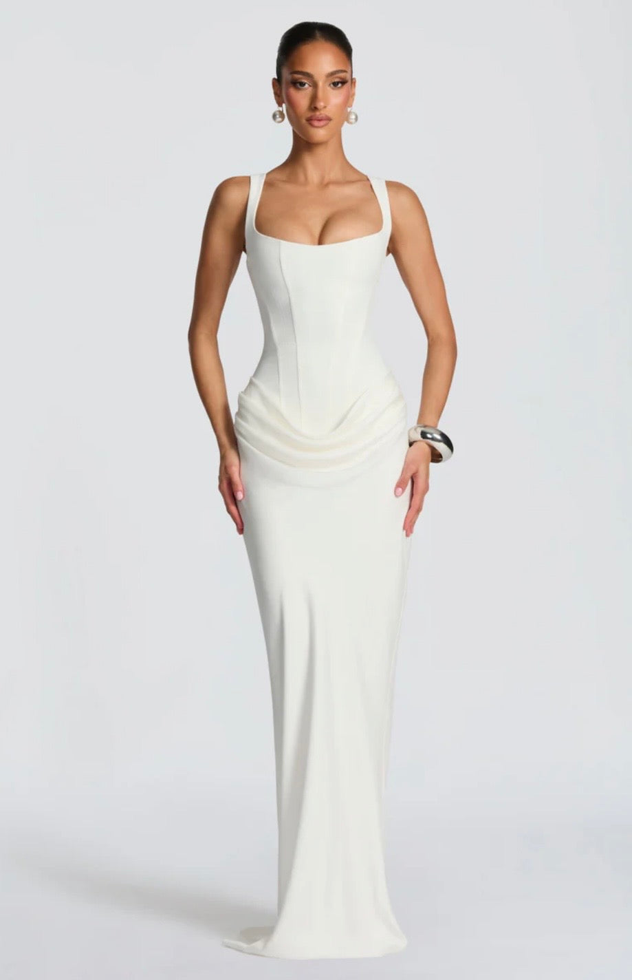 Sculpted Lowered Waist Square Neck Crepe Maxi Dress for Formal Events