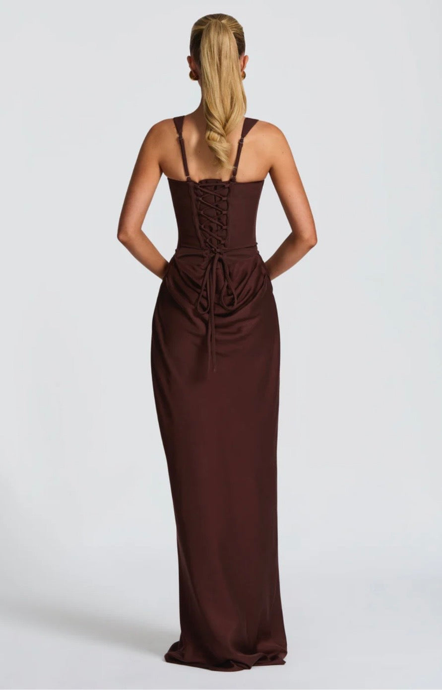Sculpted Lowered Waist Square Neck Crepe Maxi Dress for Formal Events