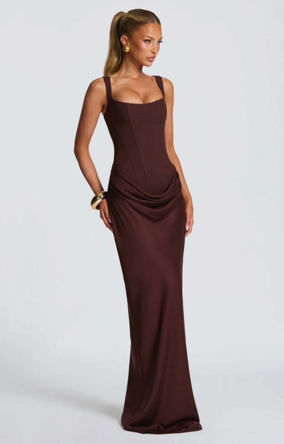 Sculpted Lowered Waist Square Neck Crepe Maxi Dress for Formal Events