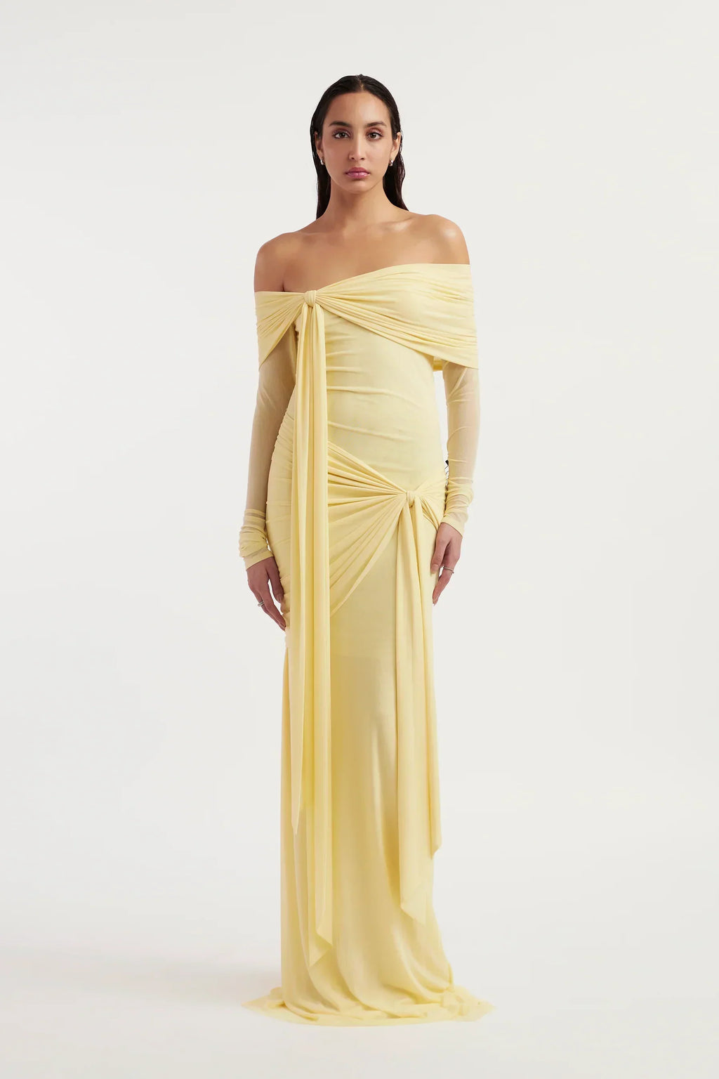 Off-The-Shoulder Mesh Drape Maxi Dress for Evening Events and Formal Occasions