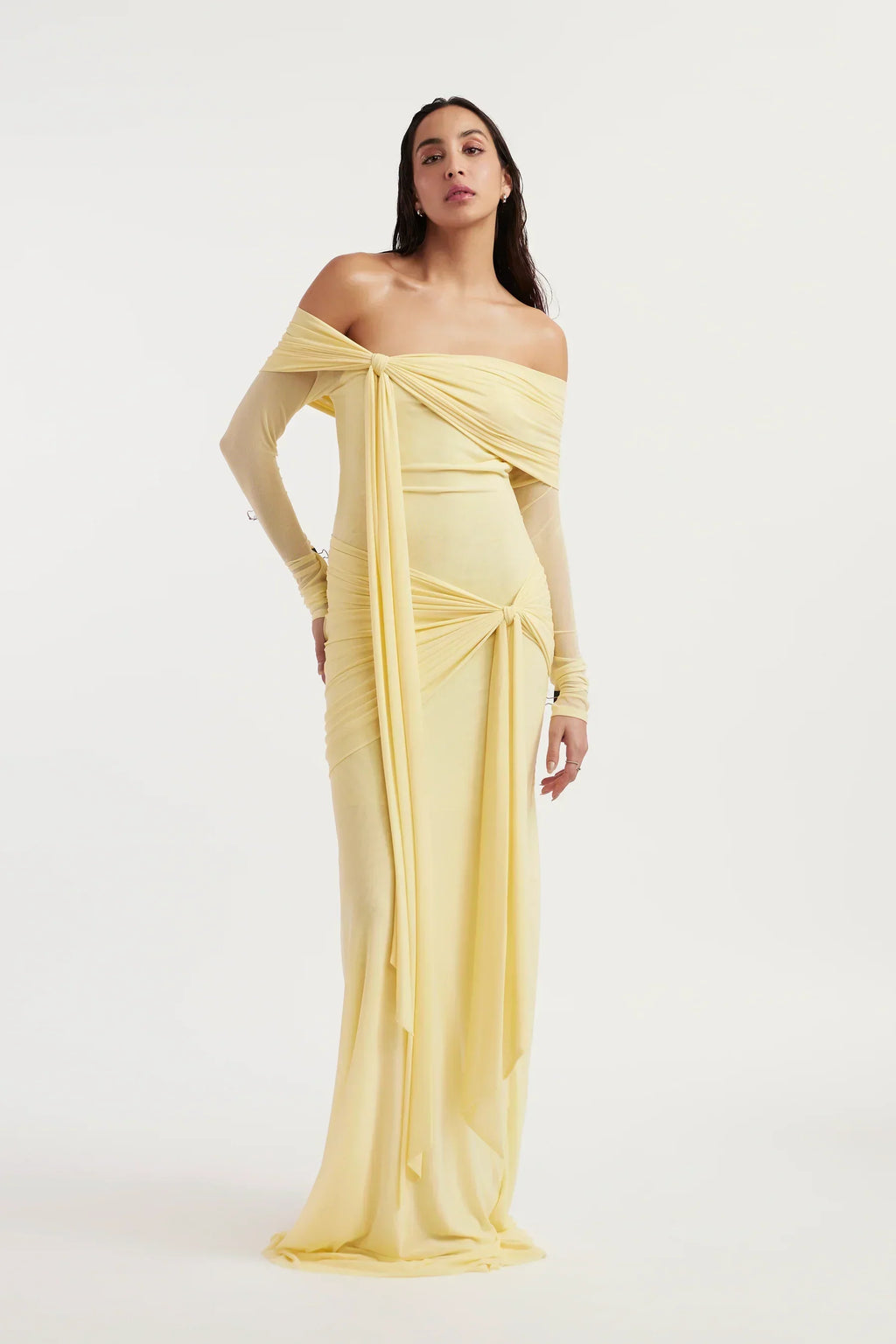 Off-The-Shoulder Mesh Drape Maxi Dress for Evening Events and Formal Occasions