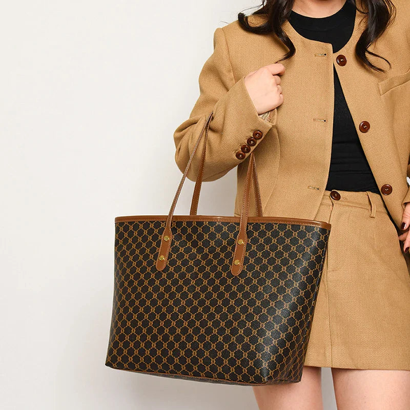 Leather Shoulder Bag – Elegant Design for Everyday Use – Versatile and Stylish