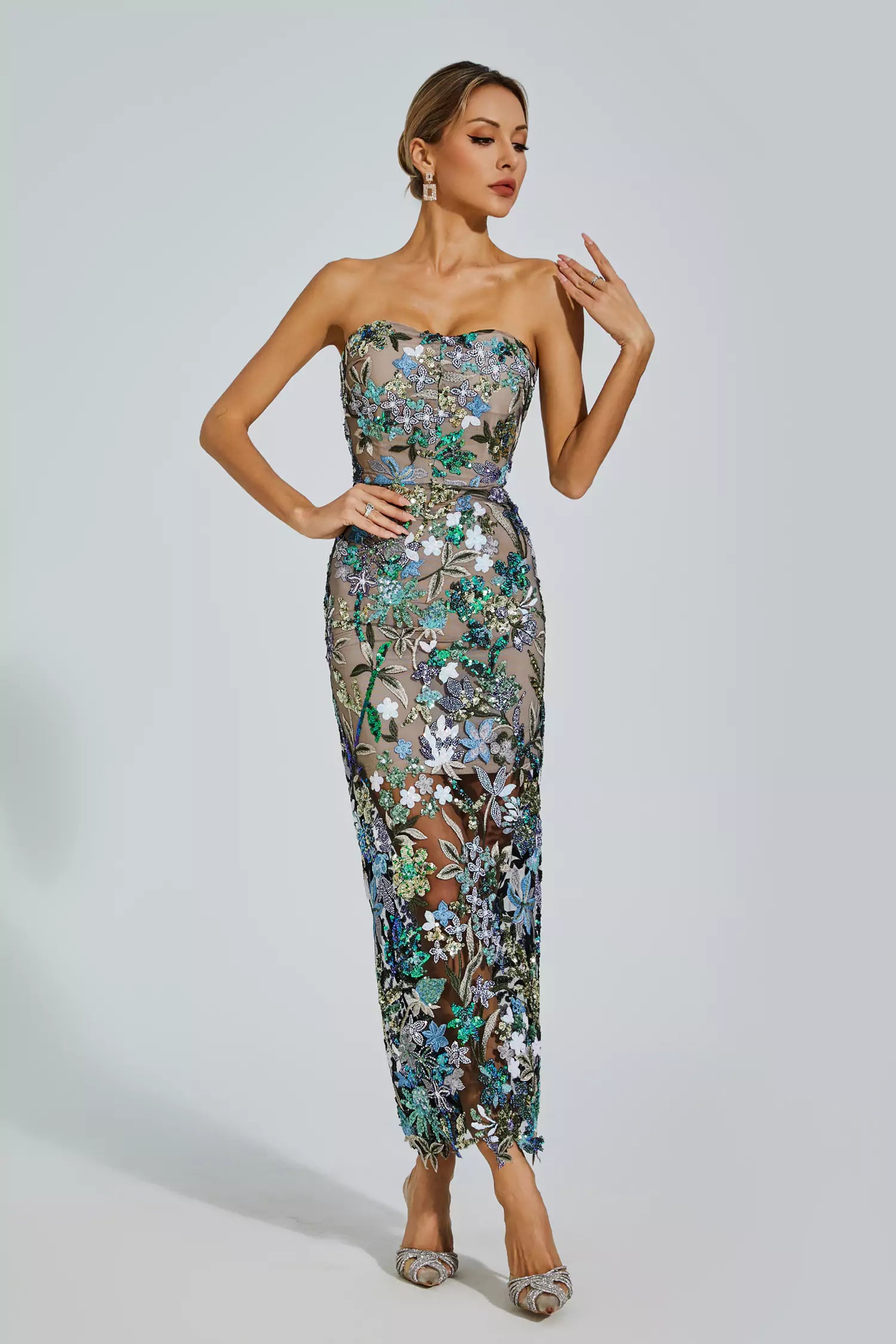 Embroidered Floral Bodycon Maxi Dress in Elegant Blue