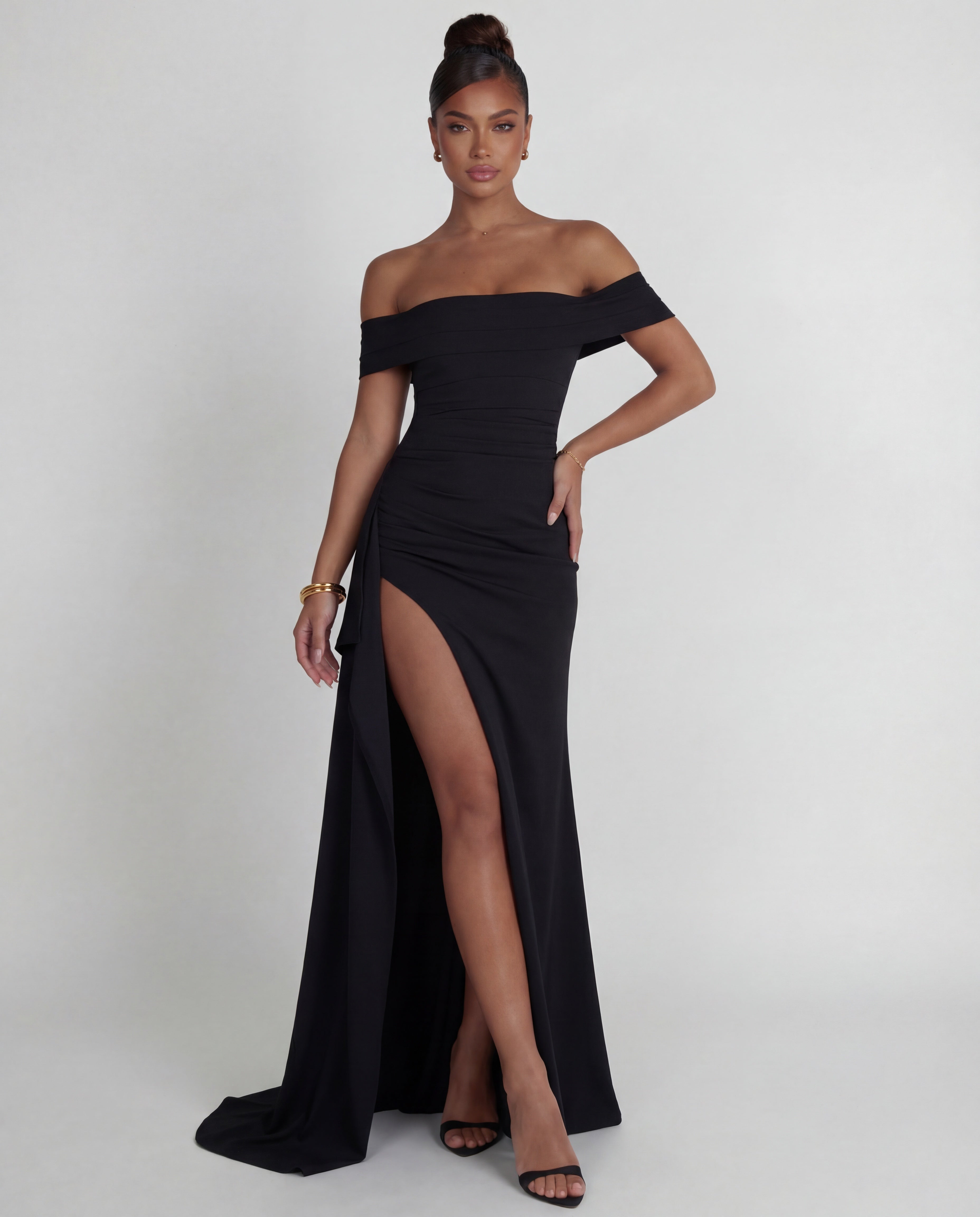 Off-Shoulder Ruched Maxi Dress | Bodycon Style for Evening Events