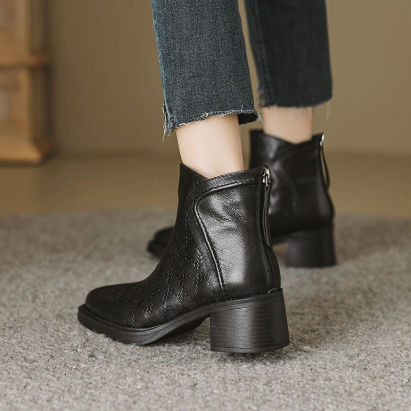 Ankle Boots for Women - Leather, Casual Style, Everyday Wear, Black