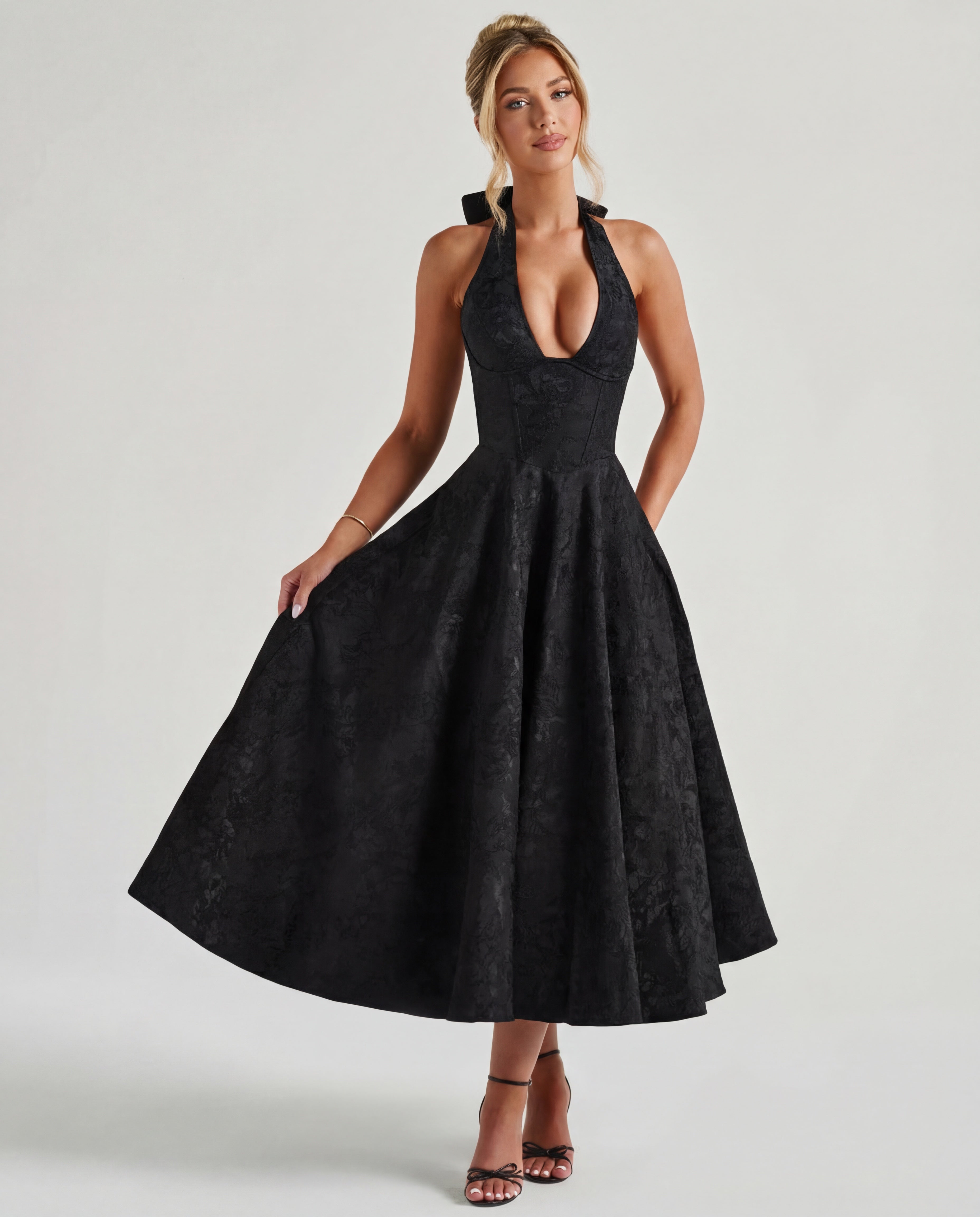 Halterneck Textured Jacquard Midi Dress for Evening Events