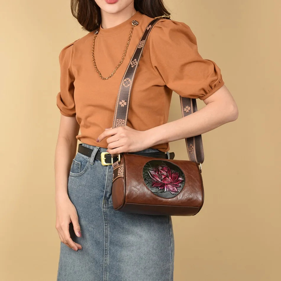Eco-Friendly Leather Handbag – Compact Design for Everyday Use