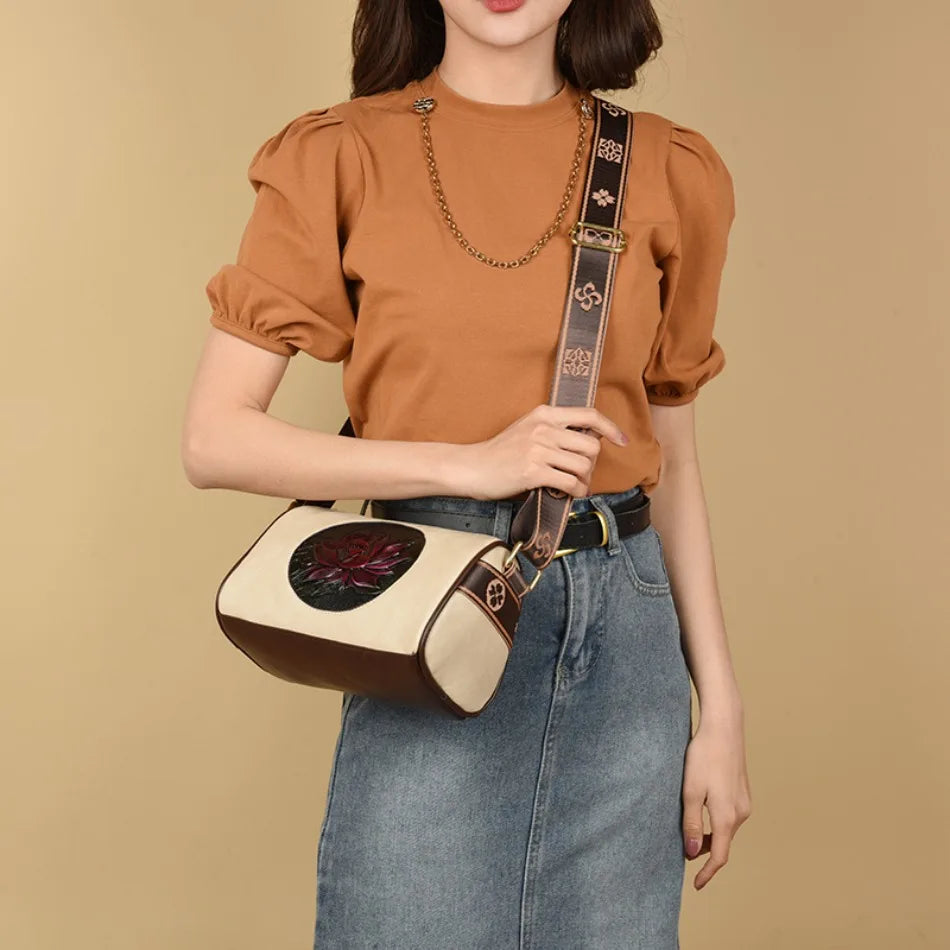 Eco-Friendly Leather Handbag – Compact Design for Everyday Use