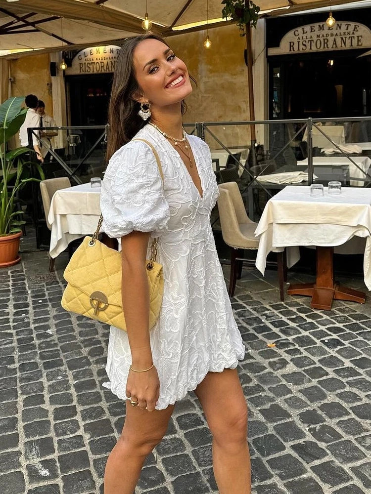Mini Dress with Floral Print - Casual Summer Style for Everyday Wear