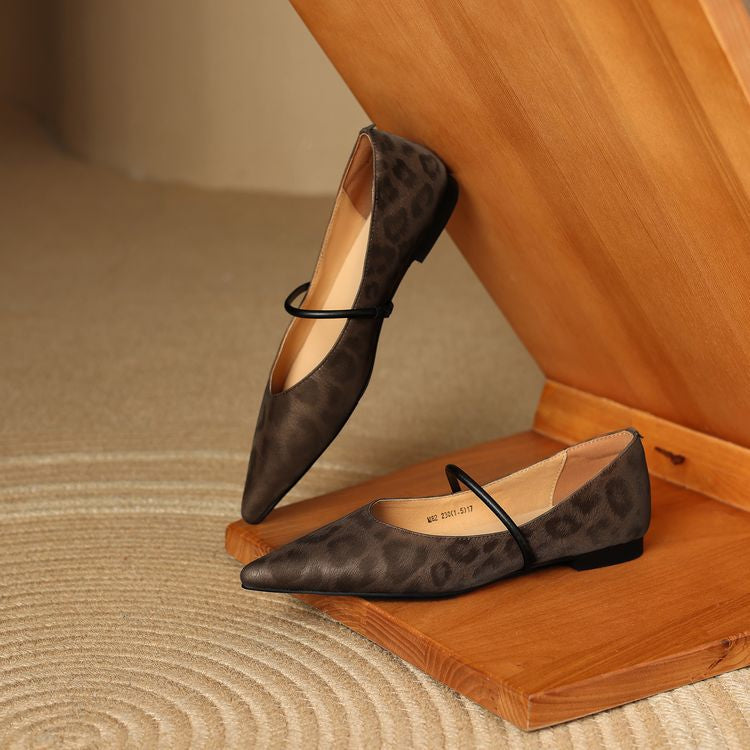Leather Flats for Women - Comfortable Slip-On Design for Everyday Wear