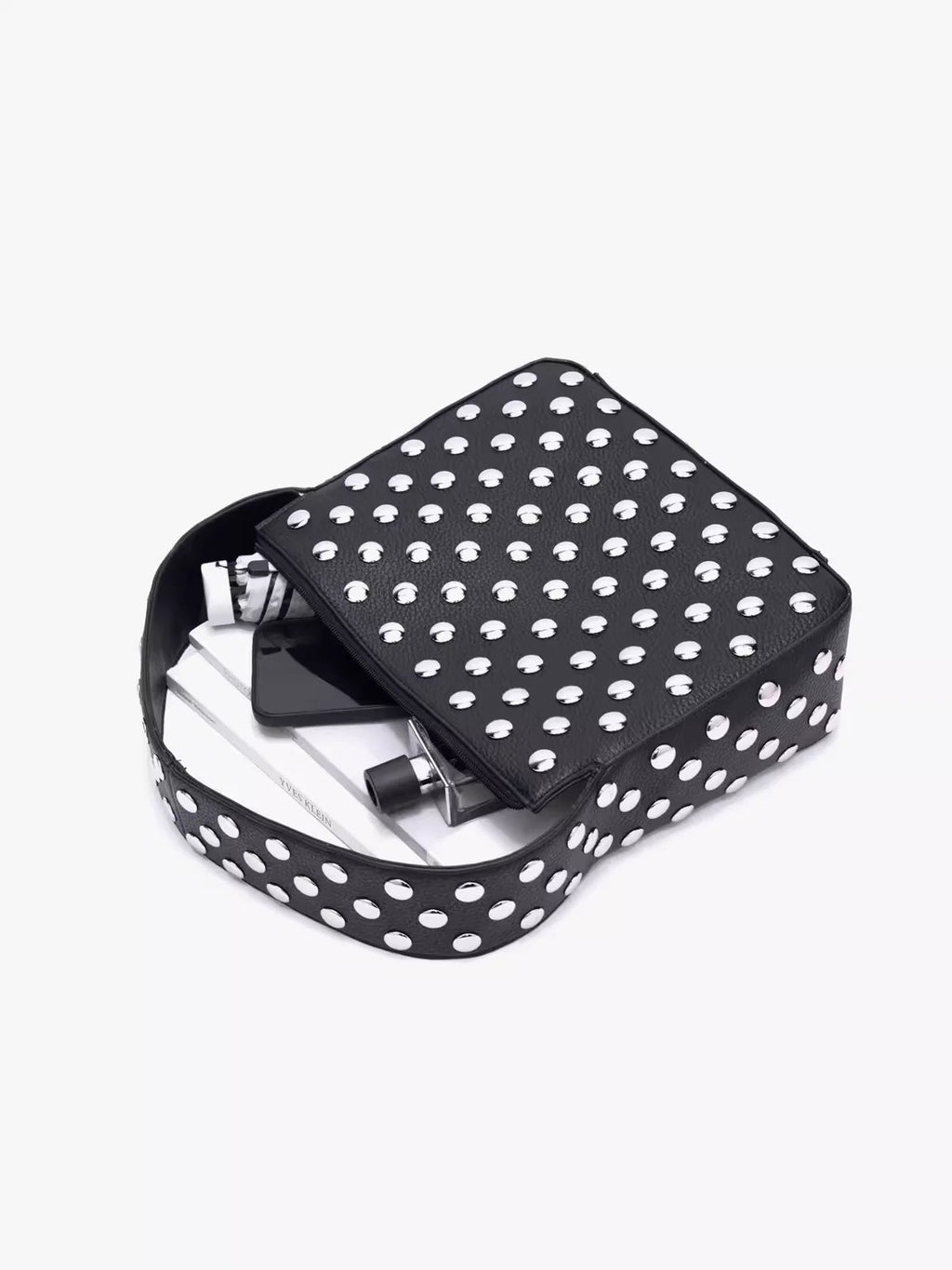 Structured Black Shoulder Bag with Ebon Élan Design for Everyday Use